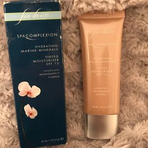 Sue Devitt Tinted Moisturizer, Manihiki BNIB